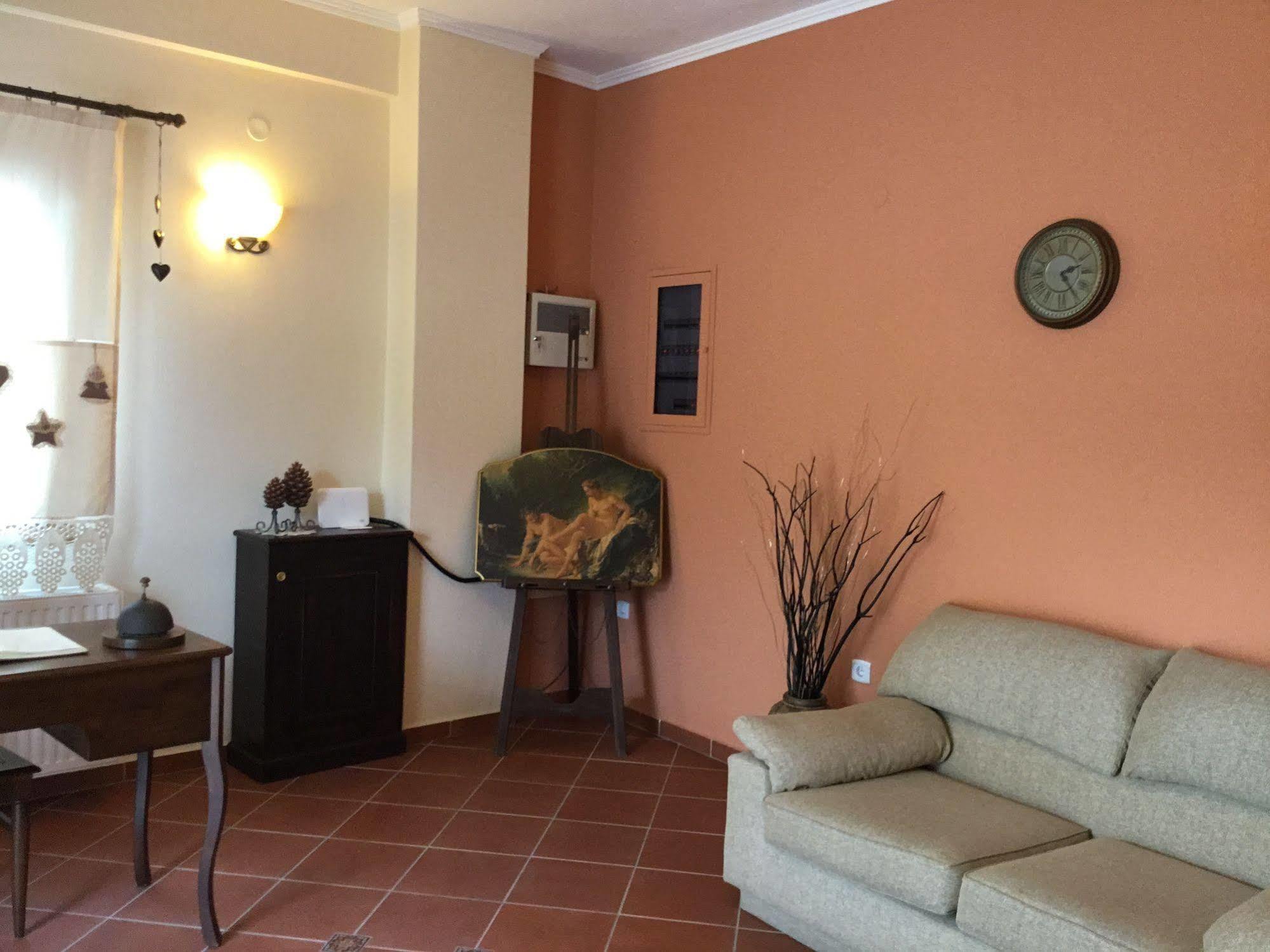 Odos Oneiron Apartment *