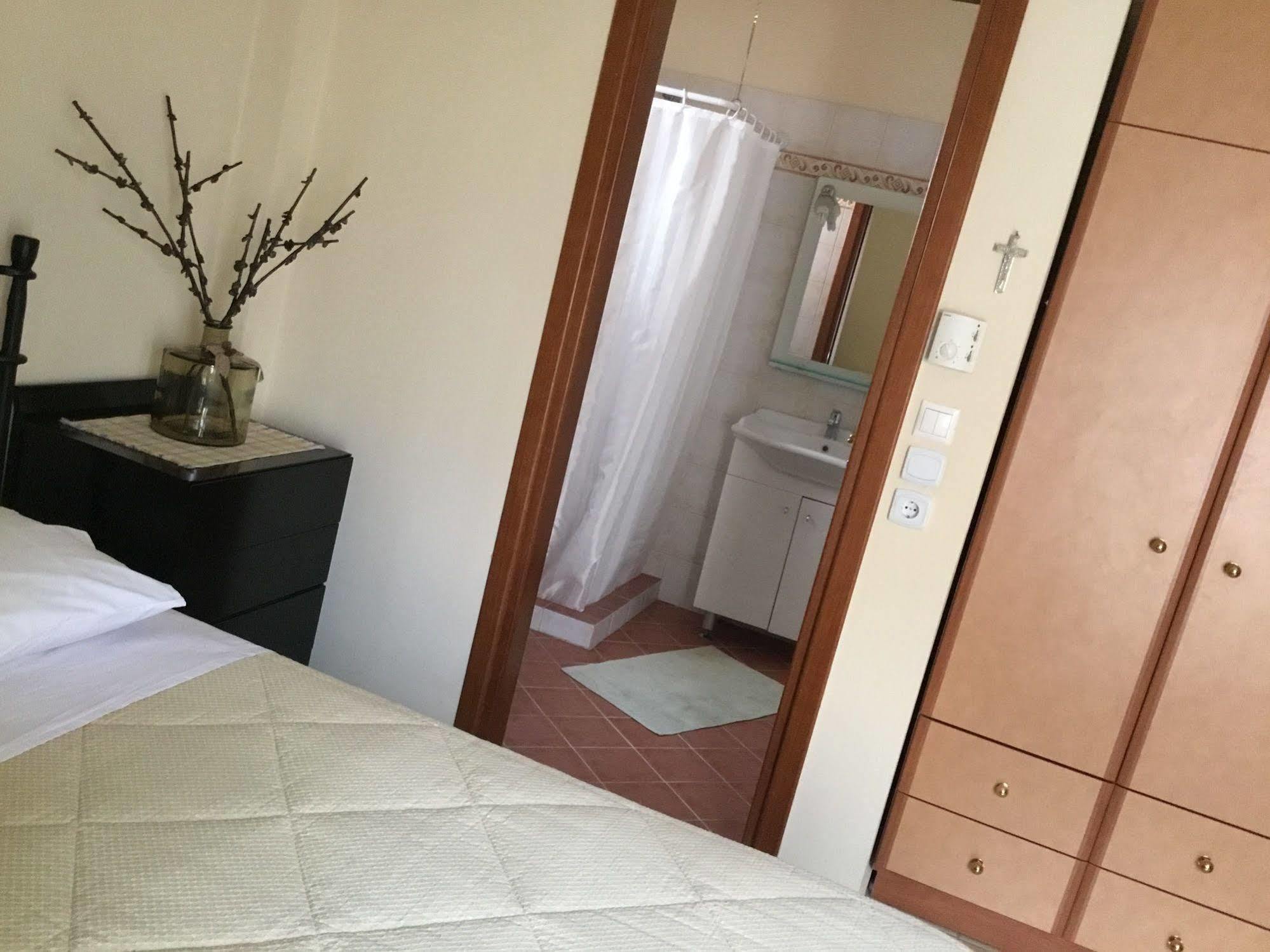 Odos Oneiron Apartment Arachova