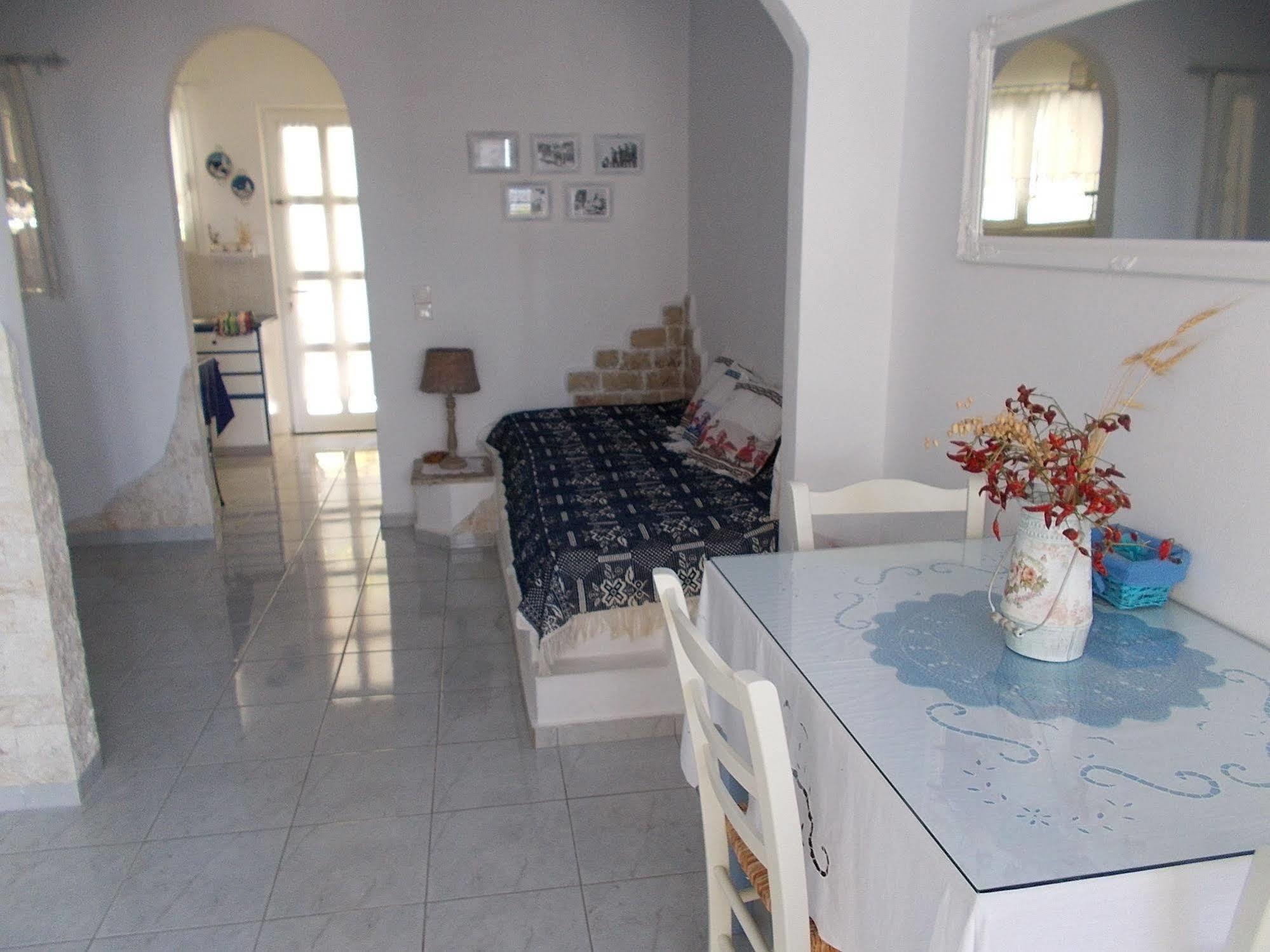 Dimitra's Sea-crafts Boutique Apartment Kalyves