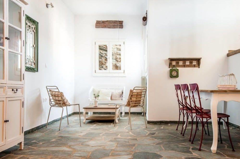 Sun Villas By K4 Kythnos Villa Dhriopis