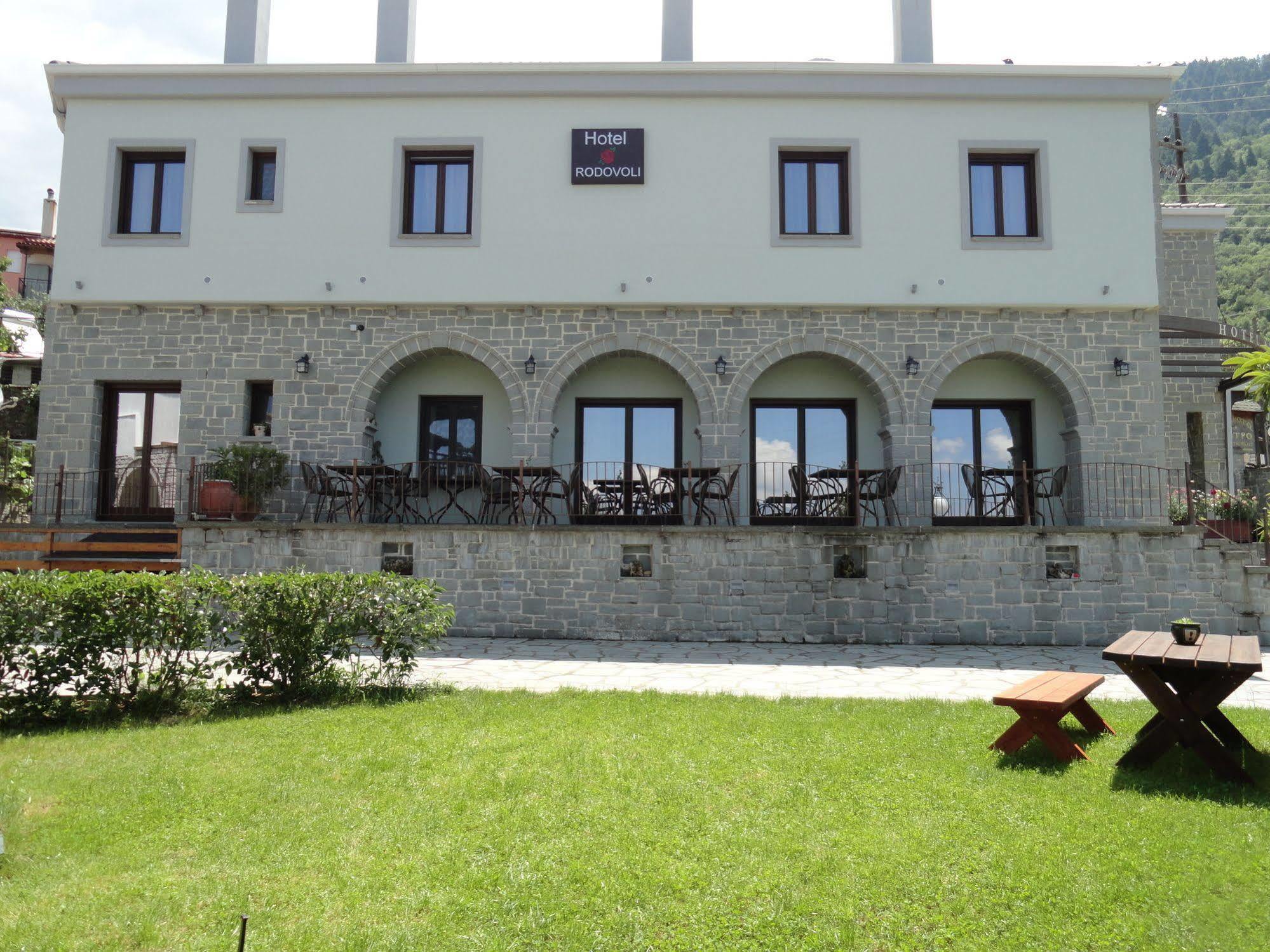 Hotel Rodovoli 3*