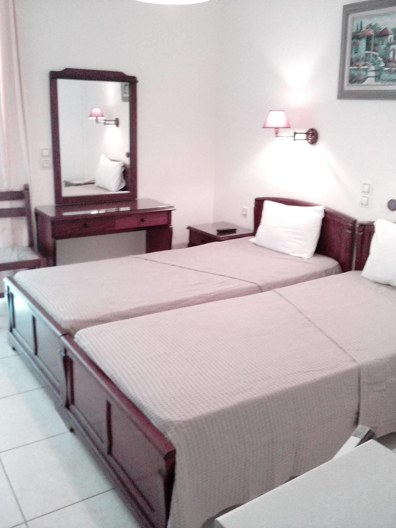 Romantica Hotel 2*