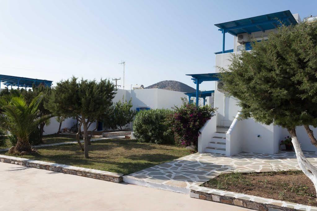Vrahia Studios Hotel