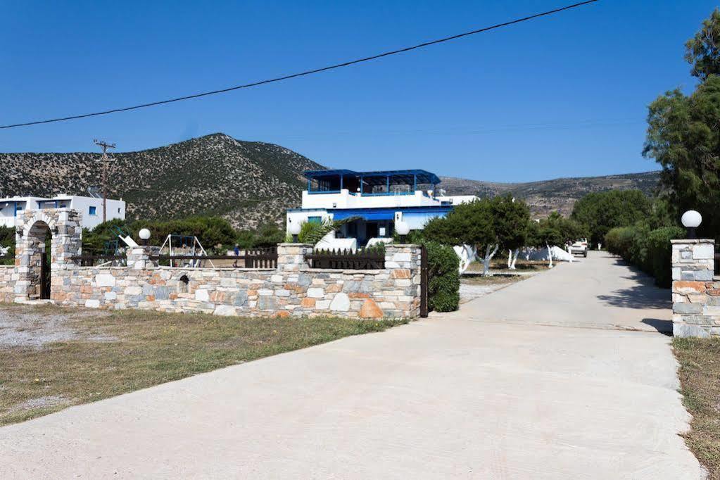 Hotel Vrahia Studios *