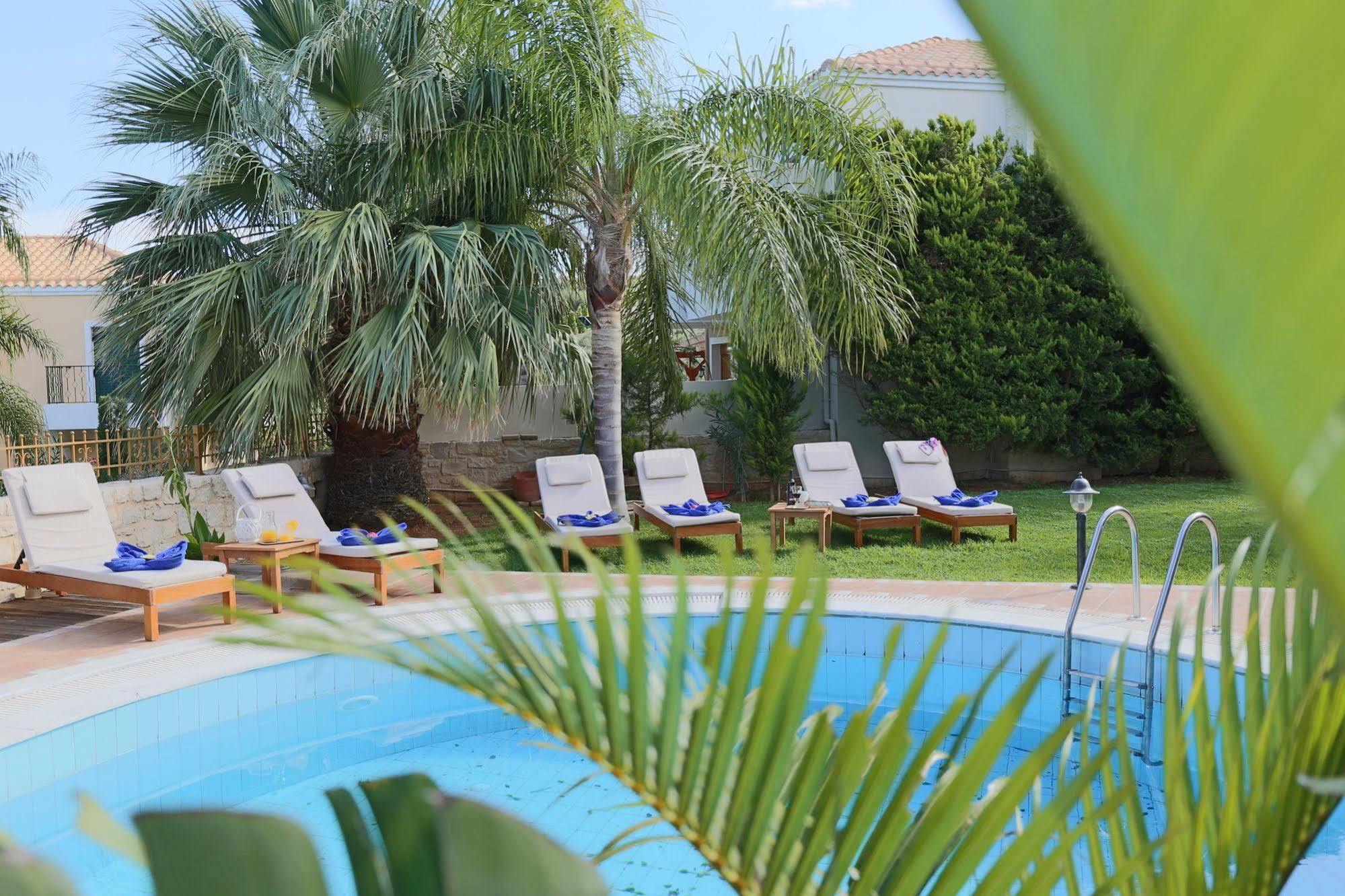 Pandora Villas * Hersonissos (Crete)