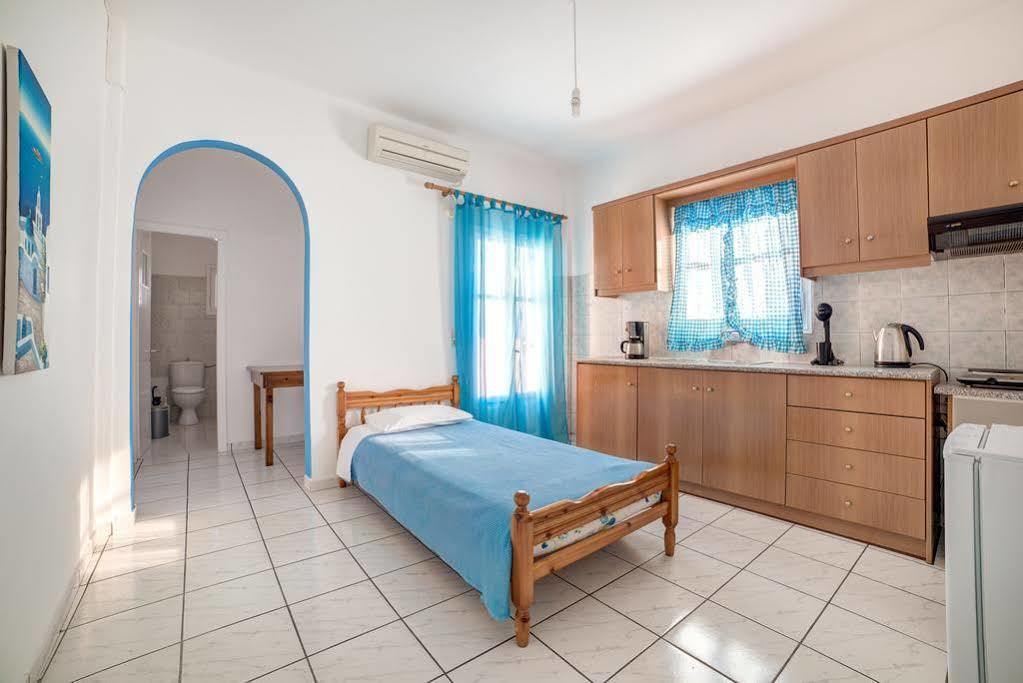 Thalia Apartment Fira (Santorini)