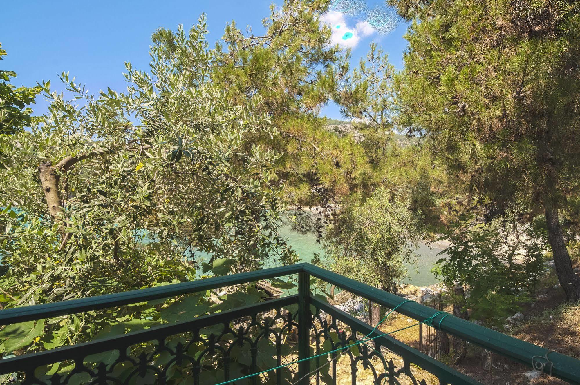 Apartment Petra Mare Thimonia