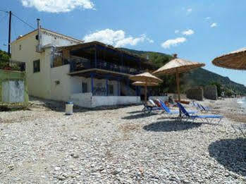 Guest house Psaros Melinta Plomari