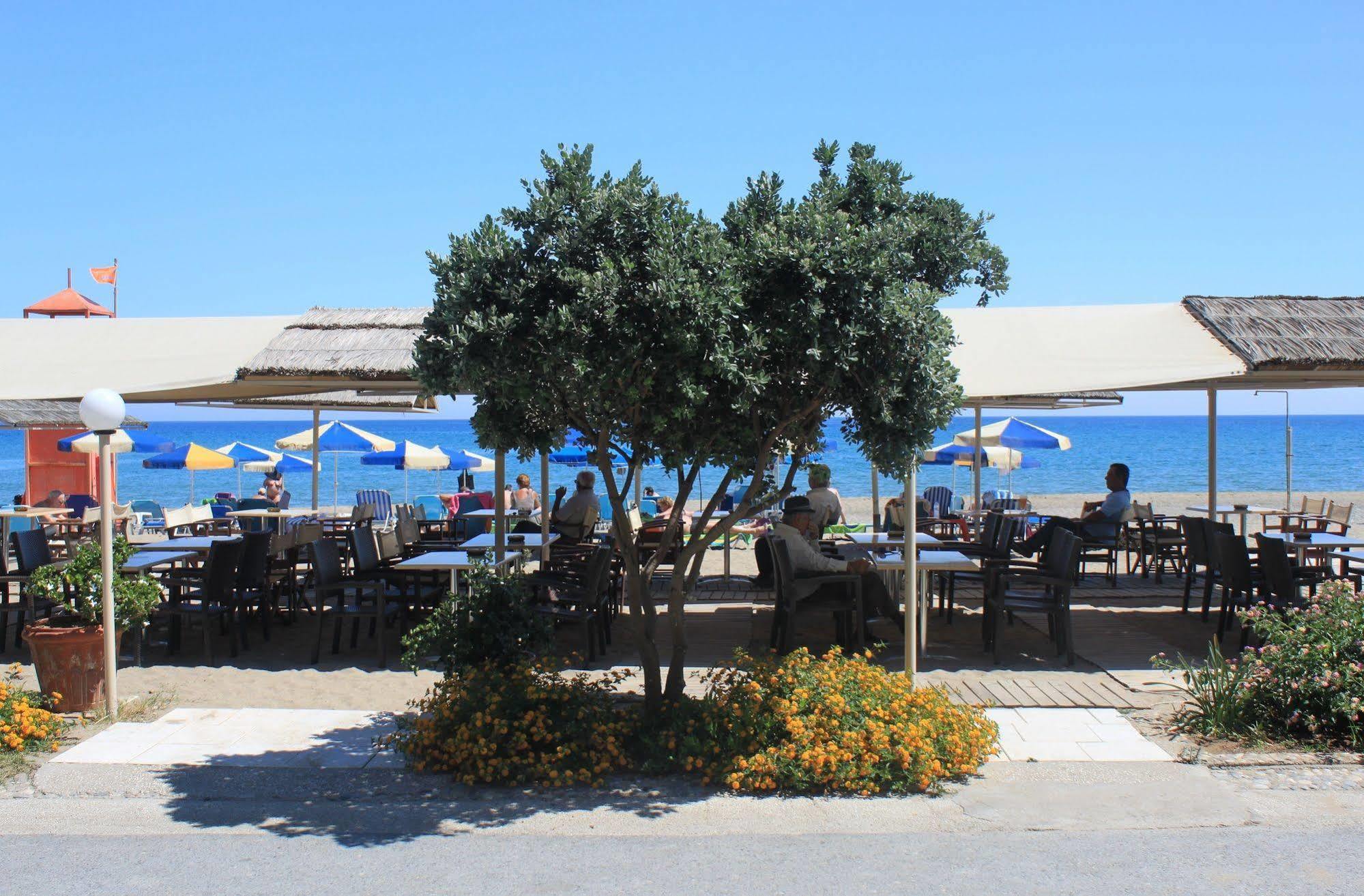 Hotel Tropical 2*