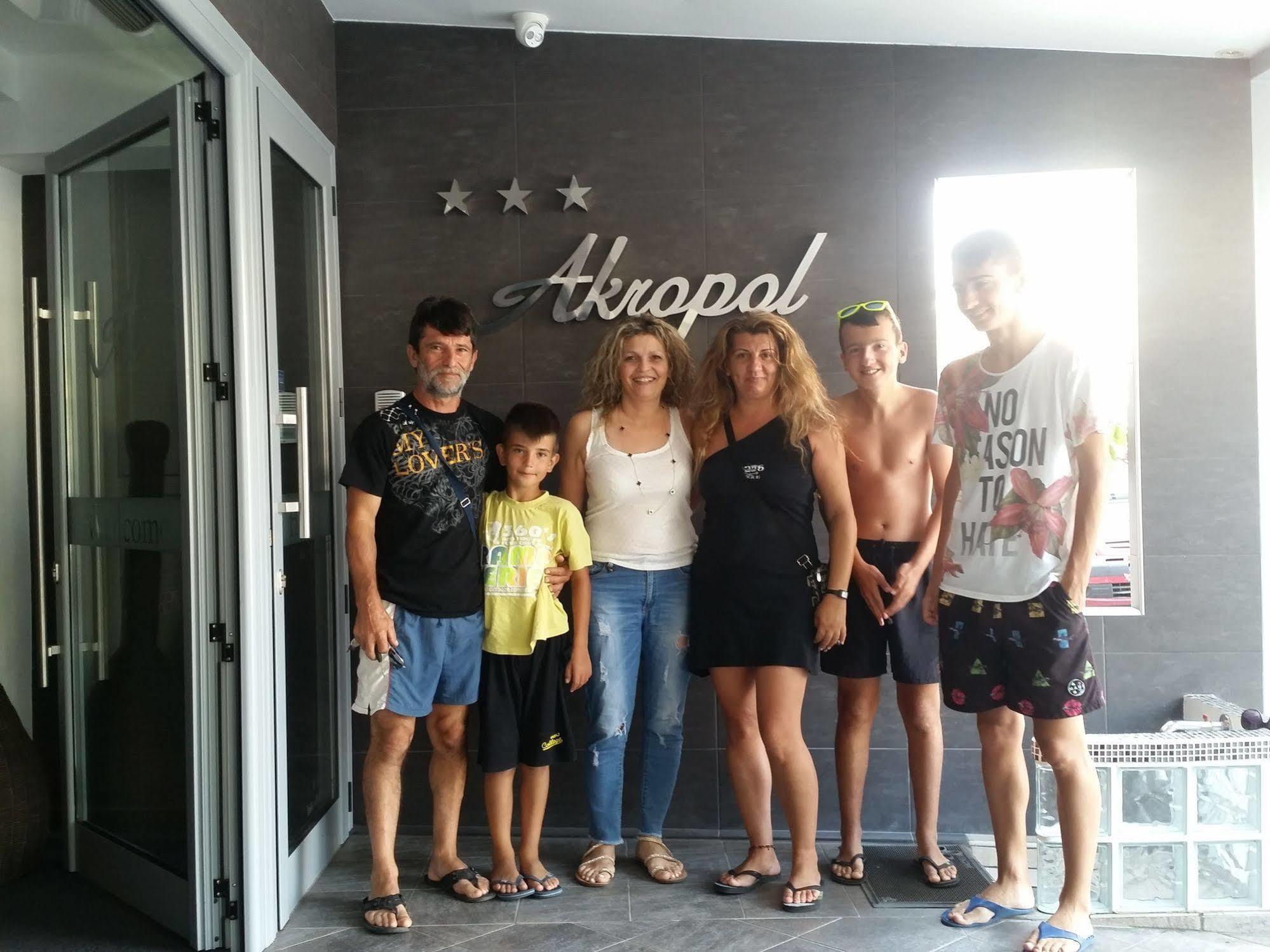 Akropol Hotel