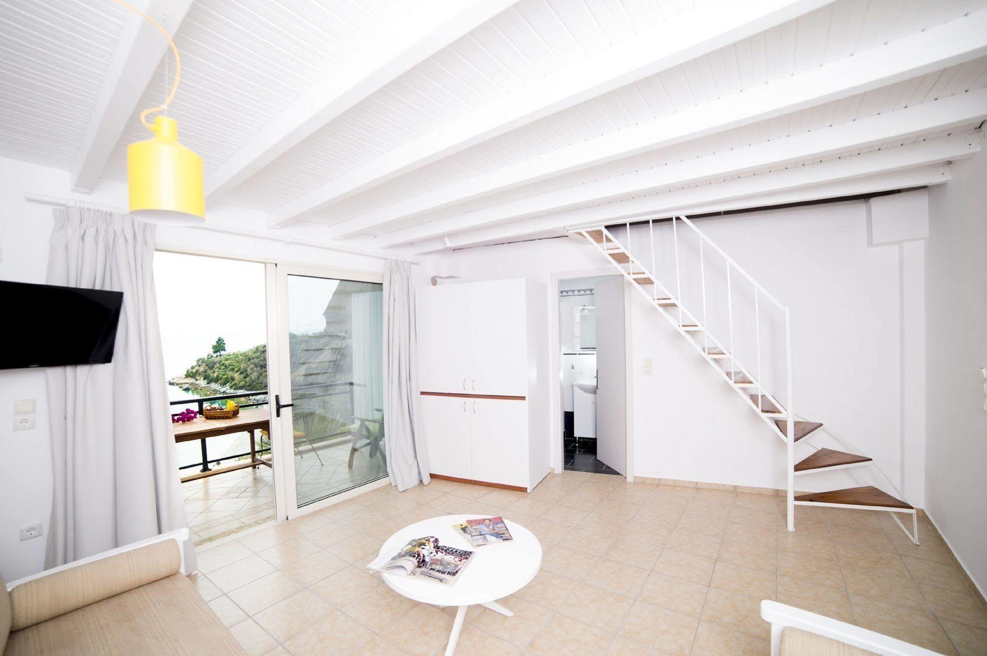 Miradouro Seafront Residences Ilia