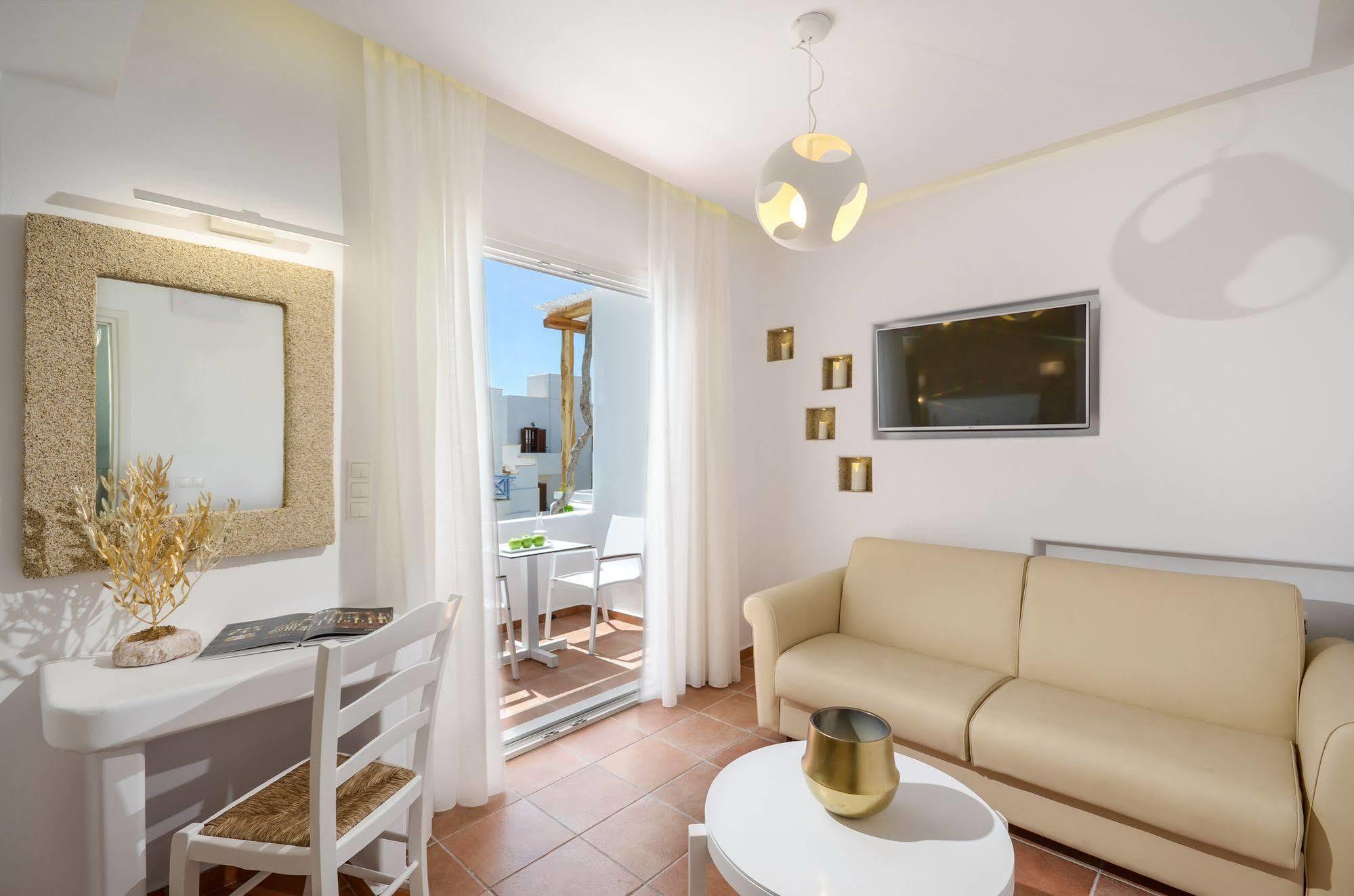 Adriani Naxos City