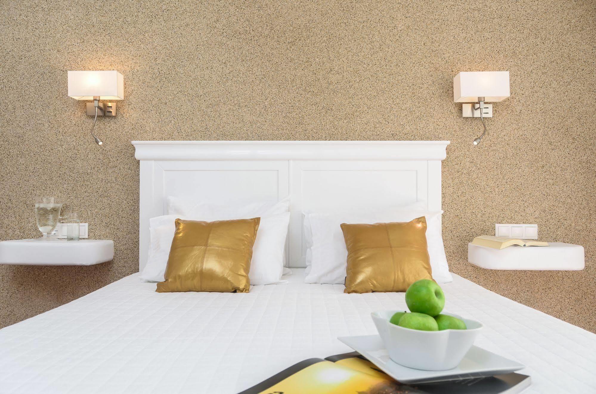 Hotel Adriani Naxos City