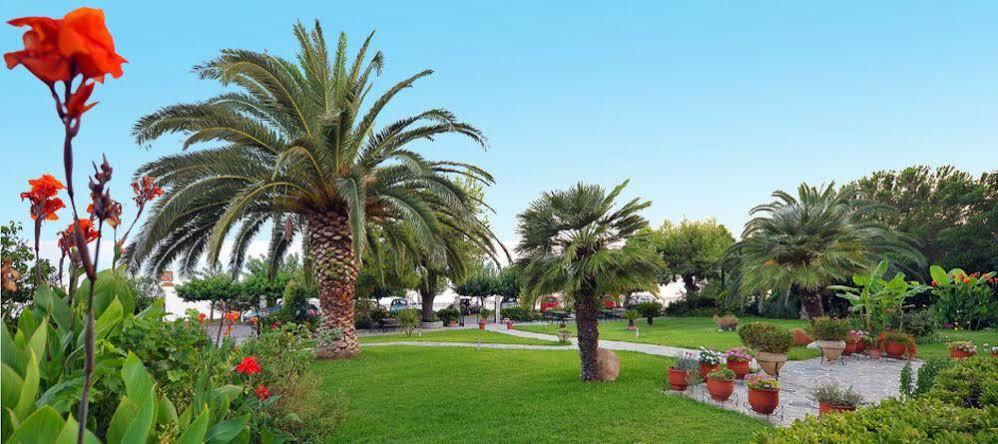 Galazia Akti Apartment