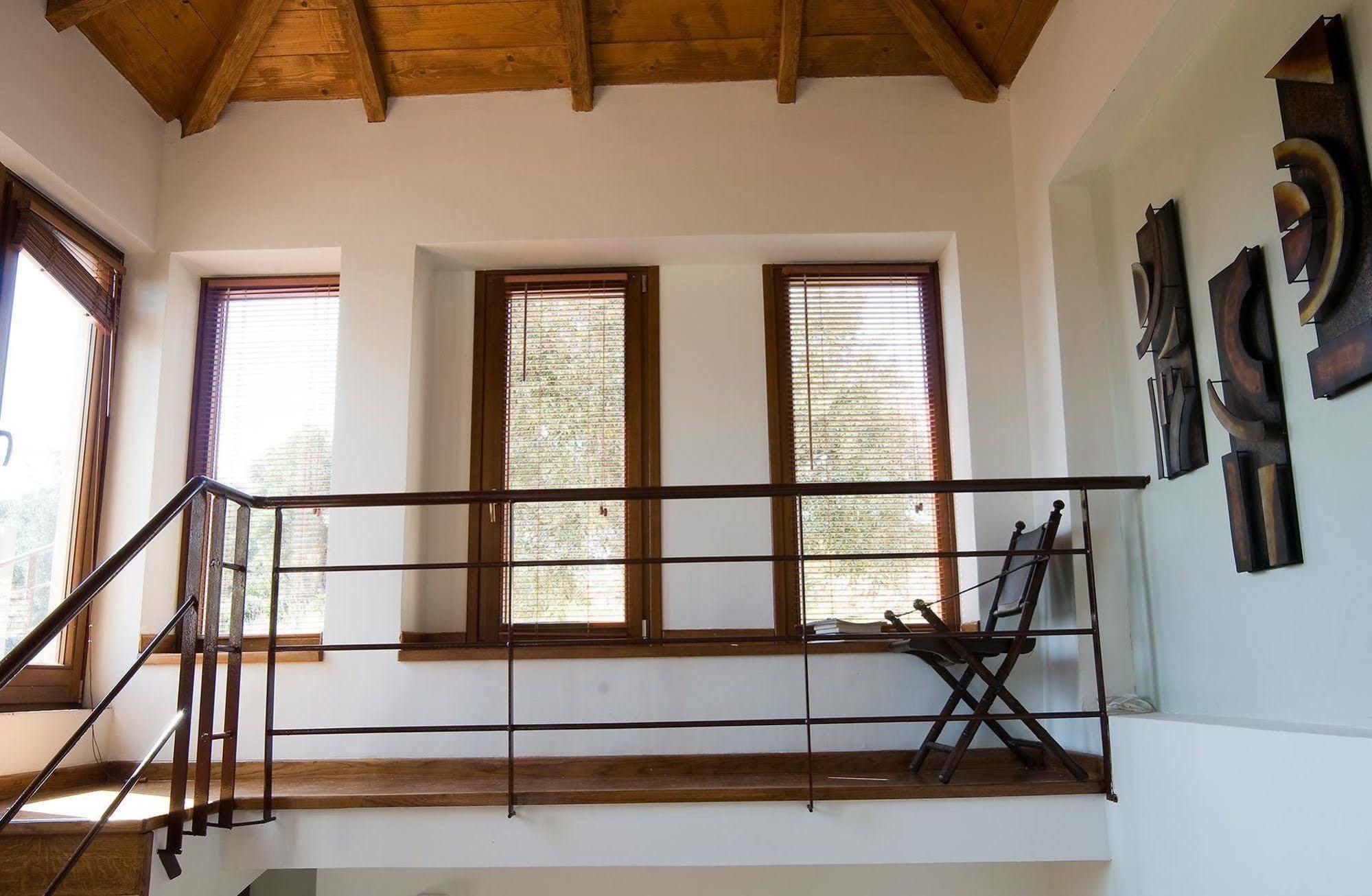 Alonissos Poikilma - Luxury In Alonissos In Nature With Private Pools