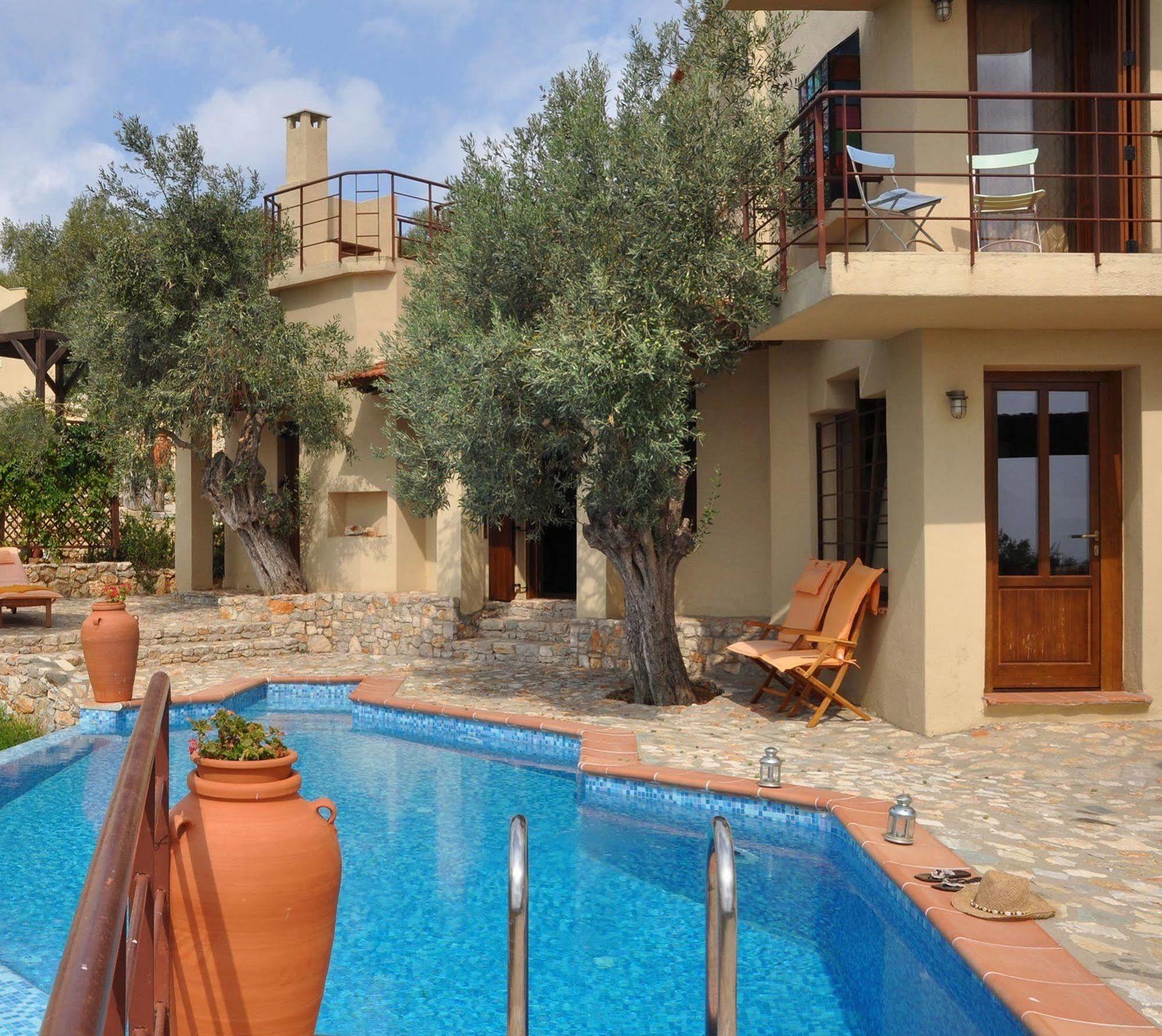 Villa Alonissos Poikilma - Luxury In Alonissos In Nature With Private Pools Alonnisos Town