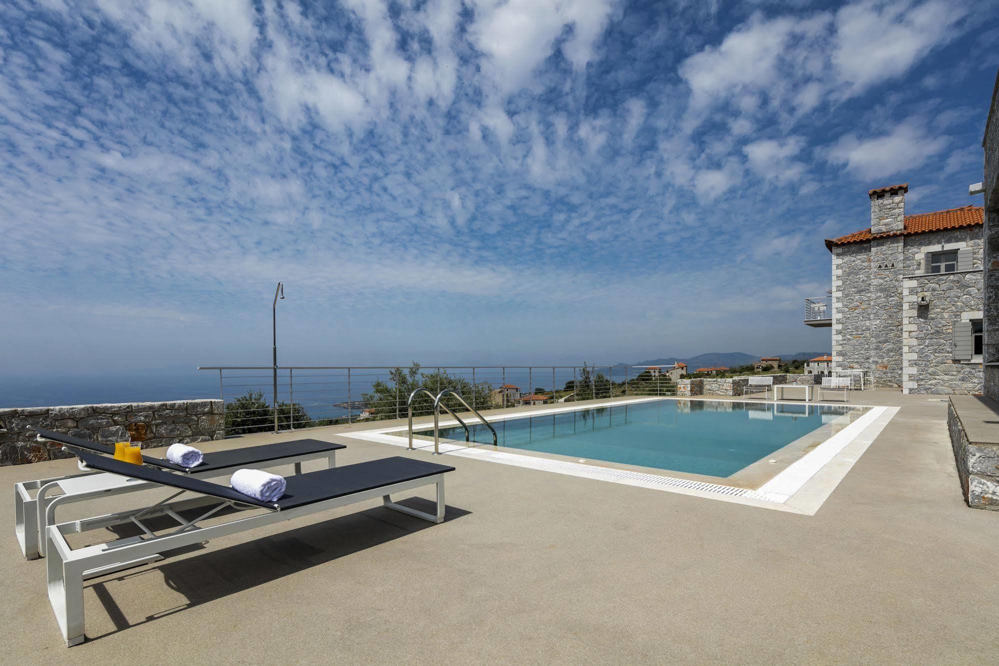 Asanti Villa *
