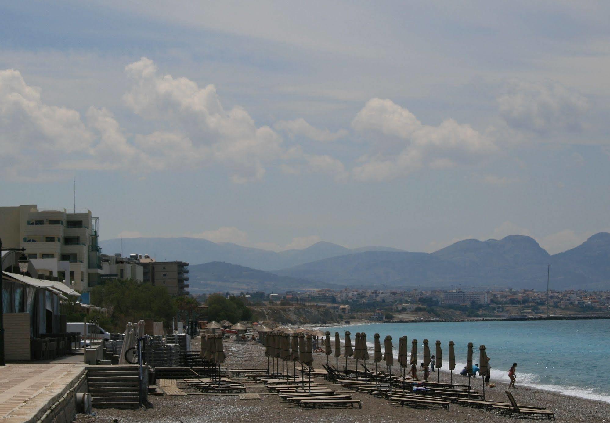 Diolkos Aparthotel