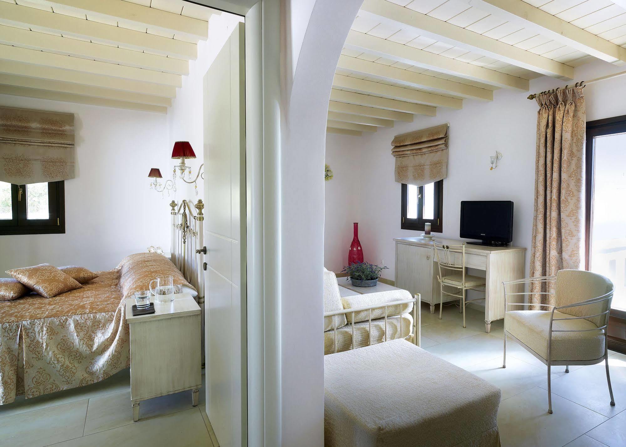 Ostria Hotel Moutsouna