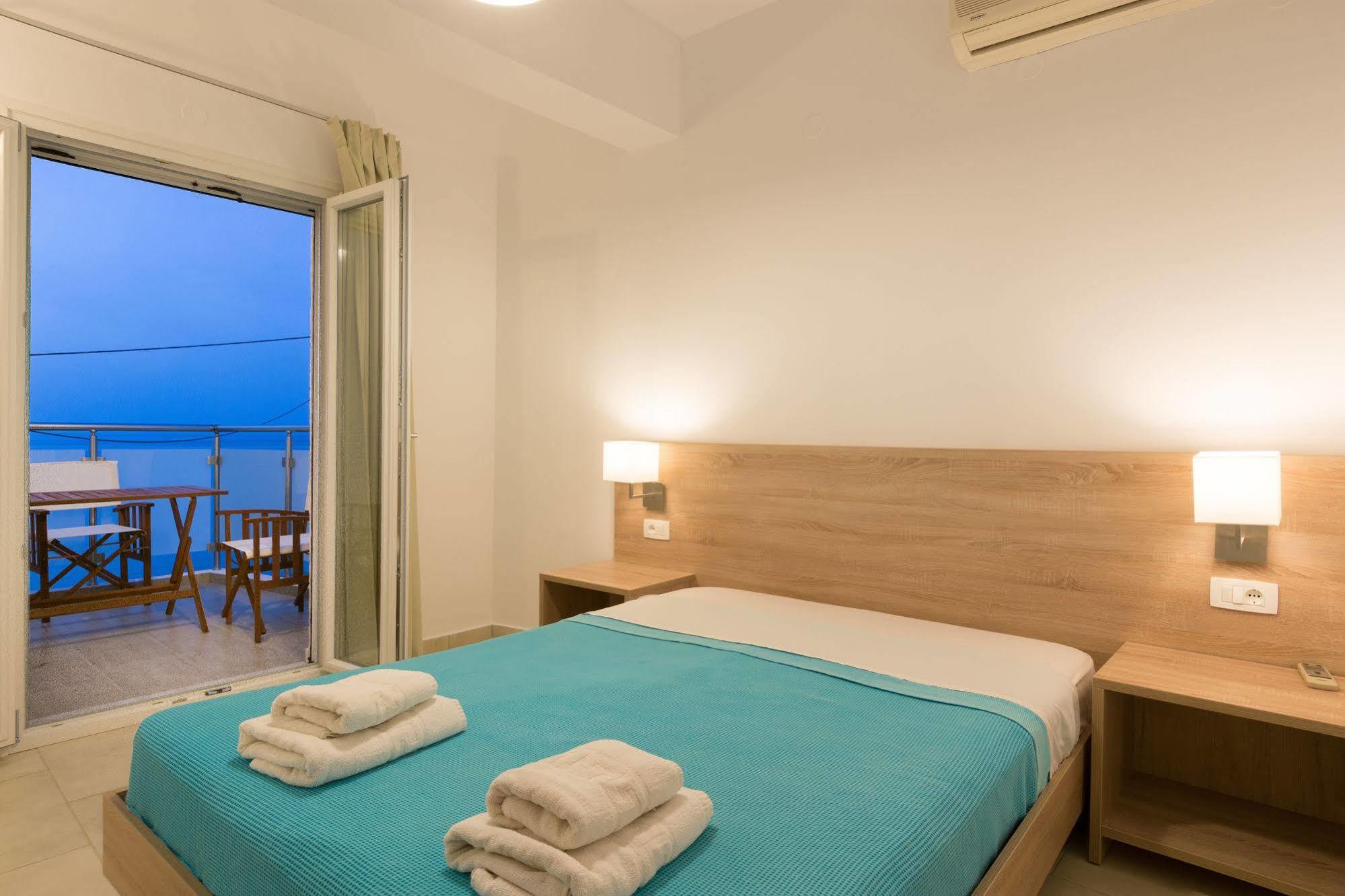 Apartment Socrates Apartmens & Restaurant
