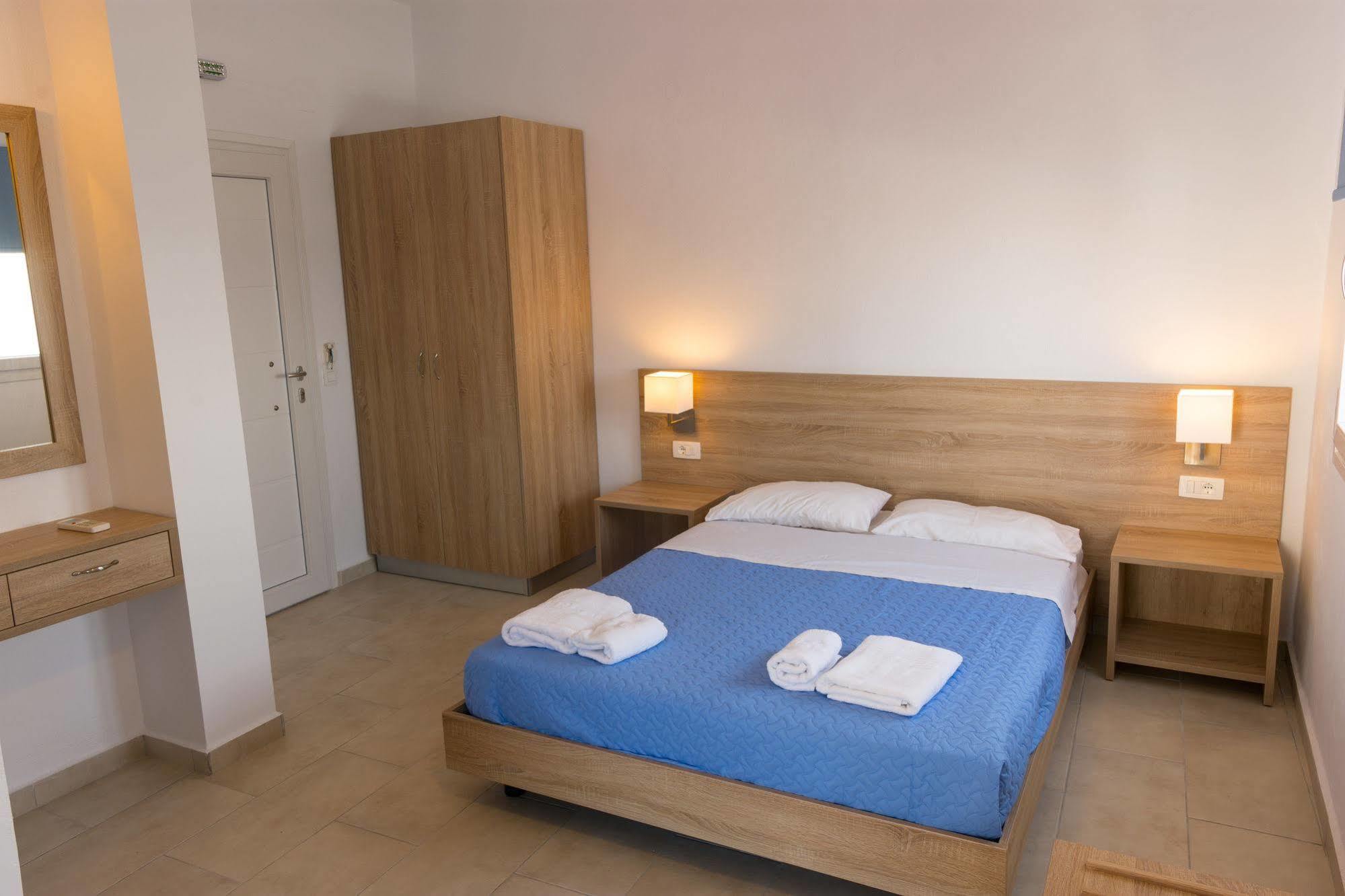Apartment Socrates Apartmens & Restaurant *