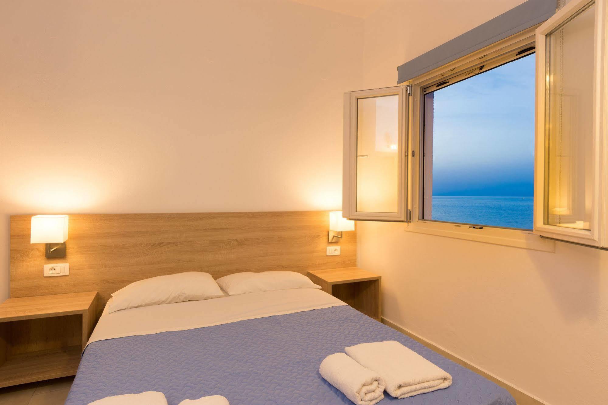 Apartment Socrates Apartmens & Restaurant Milatos