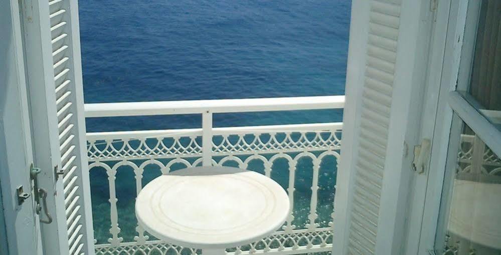 Sea Colours & Guest house 2*