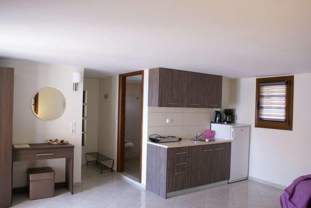 Pansion Katerina Aparthotel