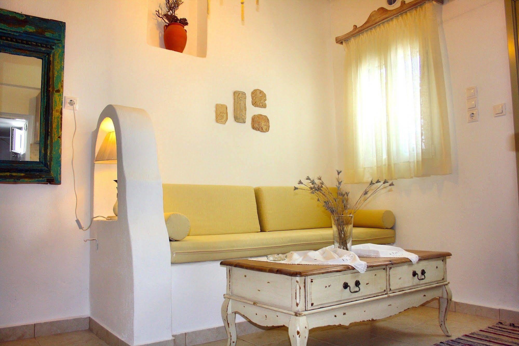 Mariakis Luxury Apartment Astypalaia