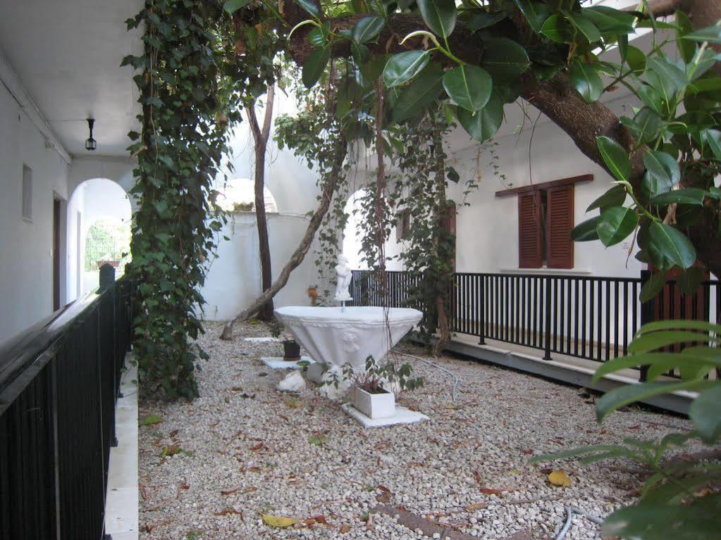 Filorian Aparthotel 3*
