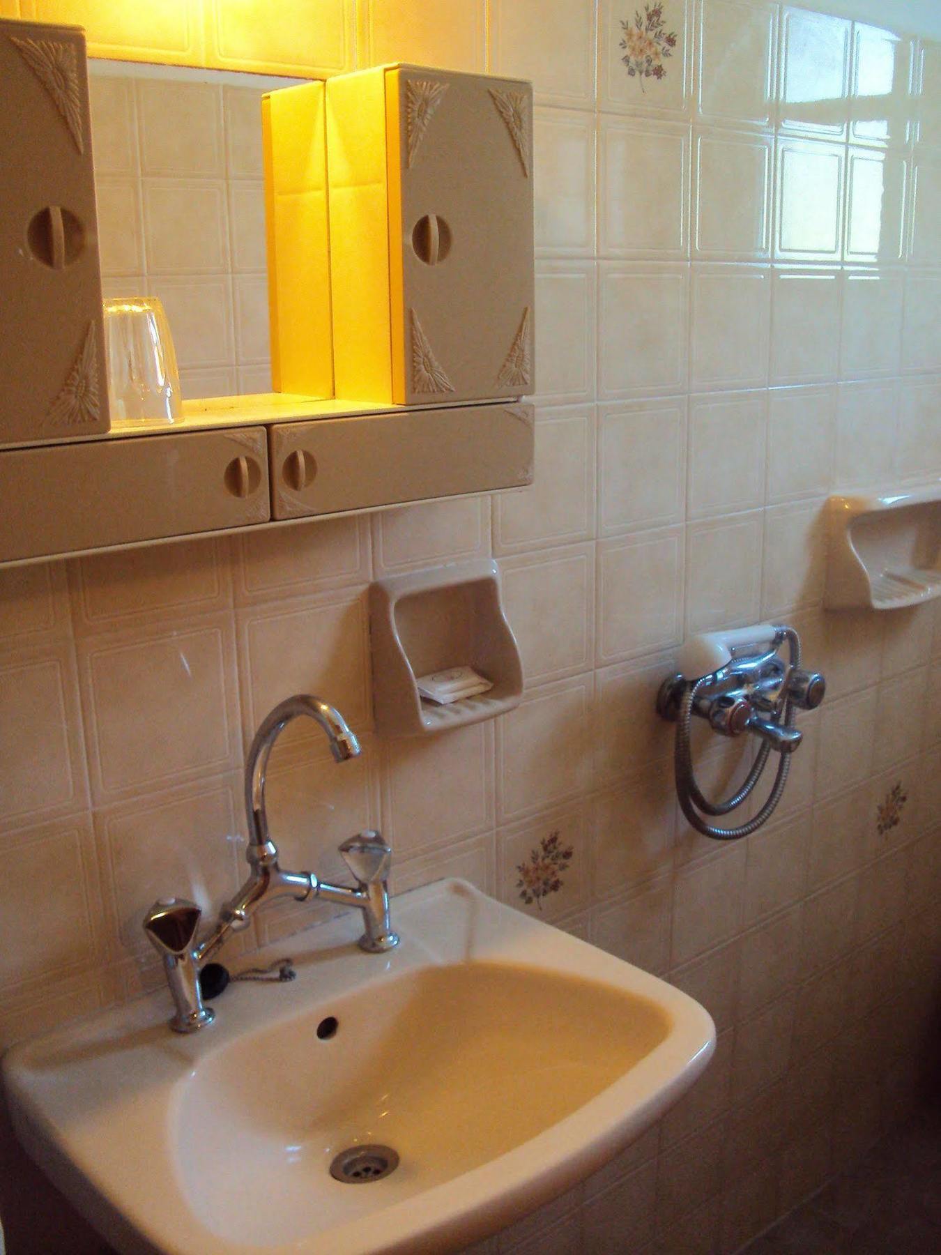 Rastoni Hotel