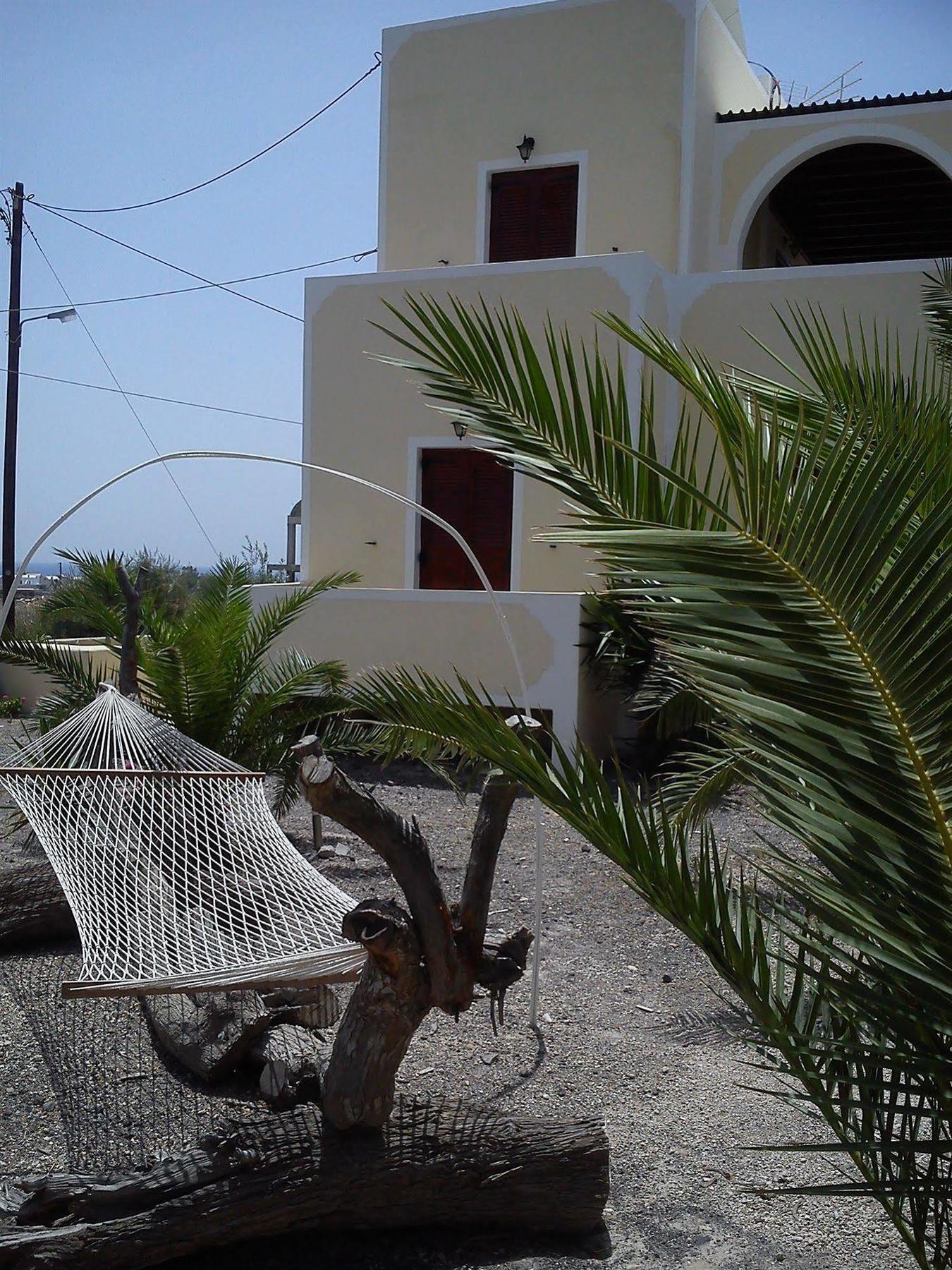 Apartment Marinas Perissa (Santorini)