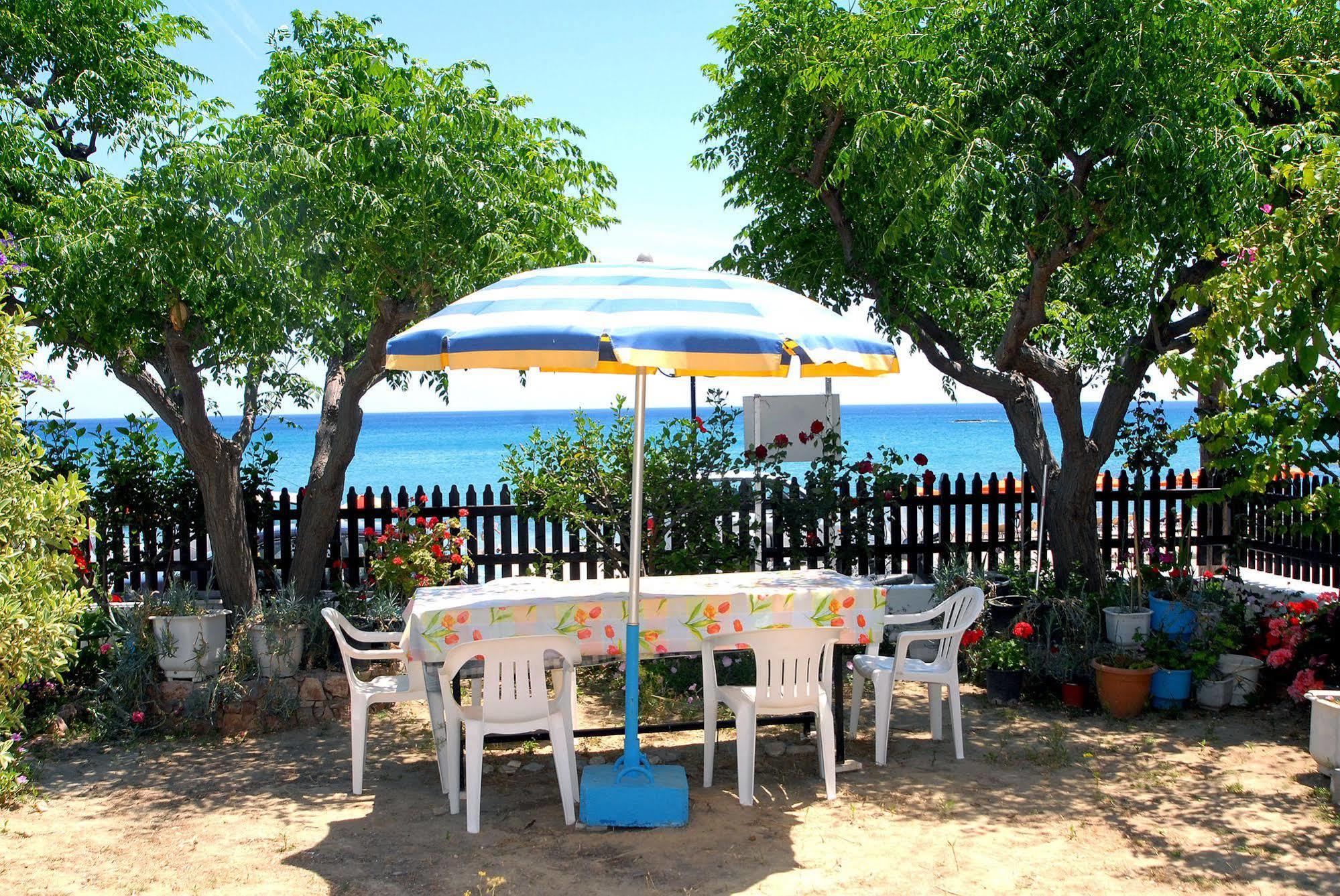 Hotel Stegna Ilion 3*