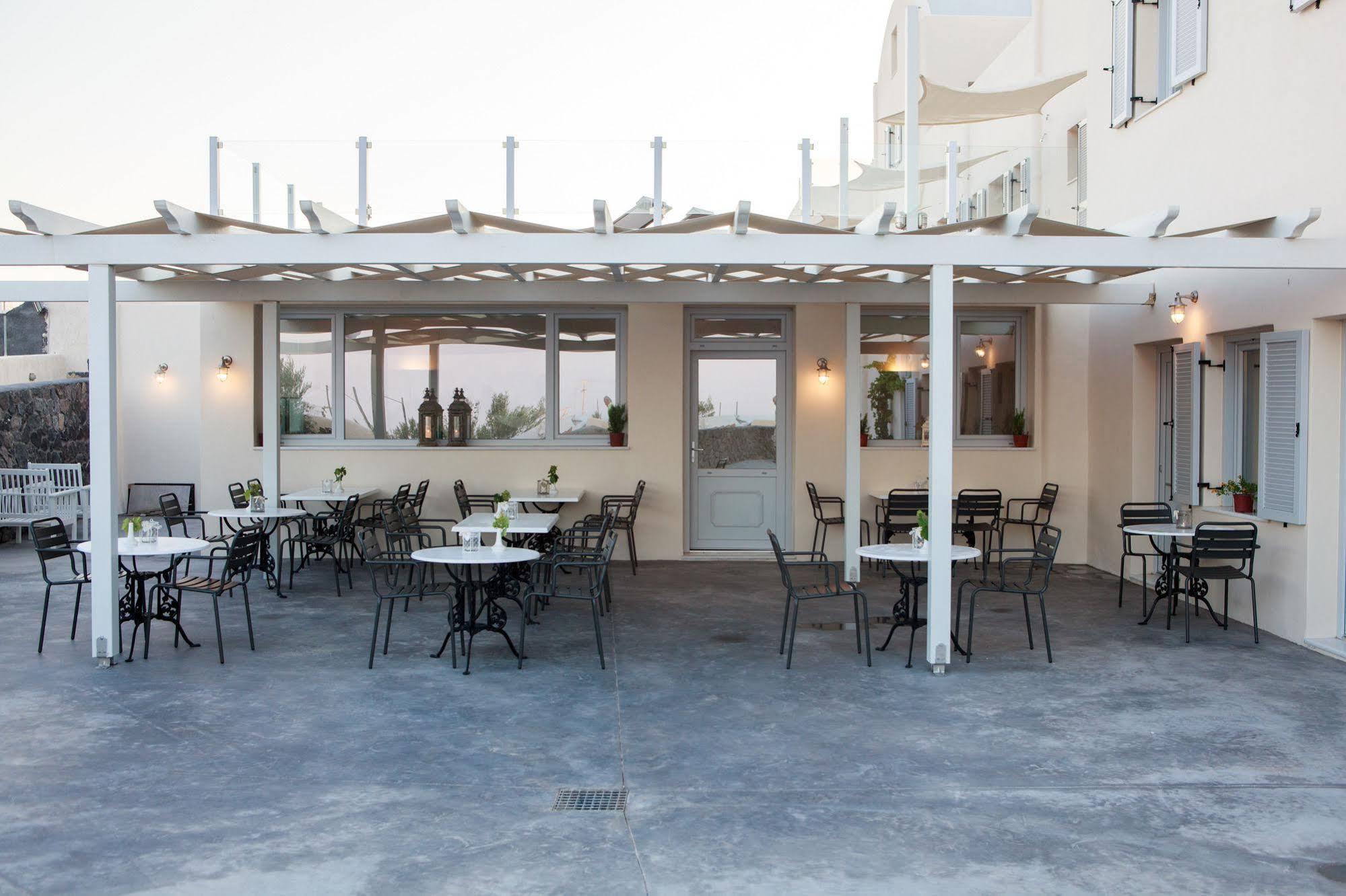 Aliter Exo Katikies (Santorini)