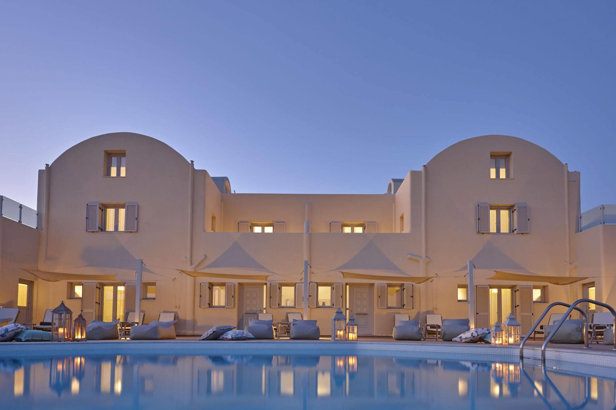 Aliter 3* Exo Katikies (Santorini)