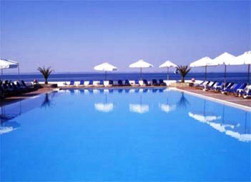 Hotel Gerakina Beach