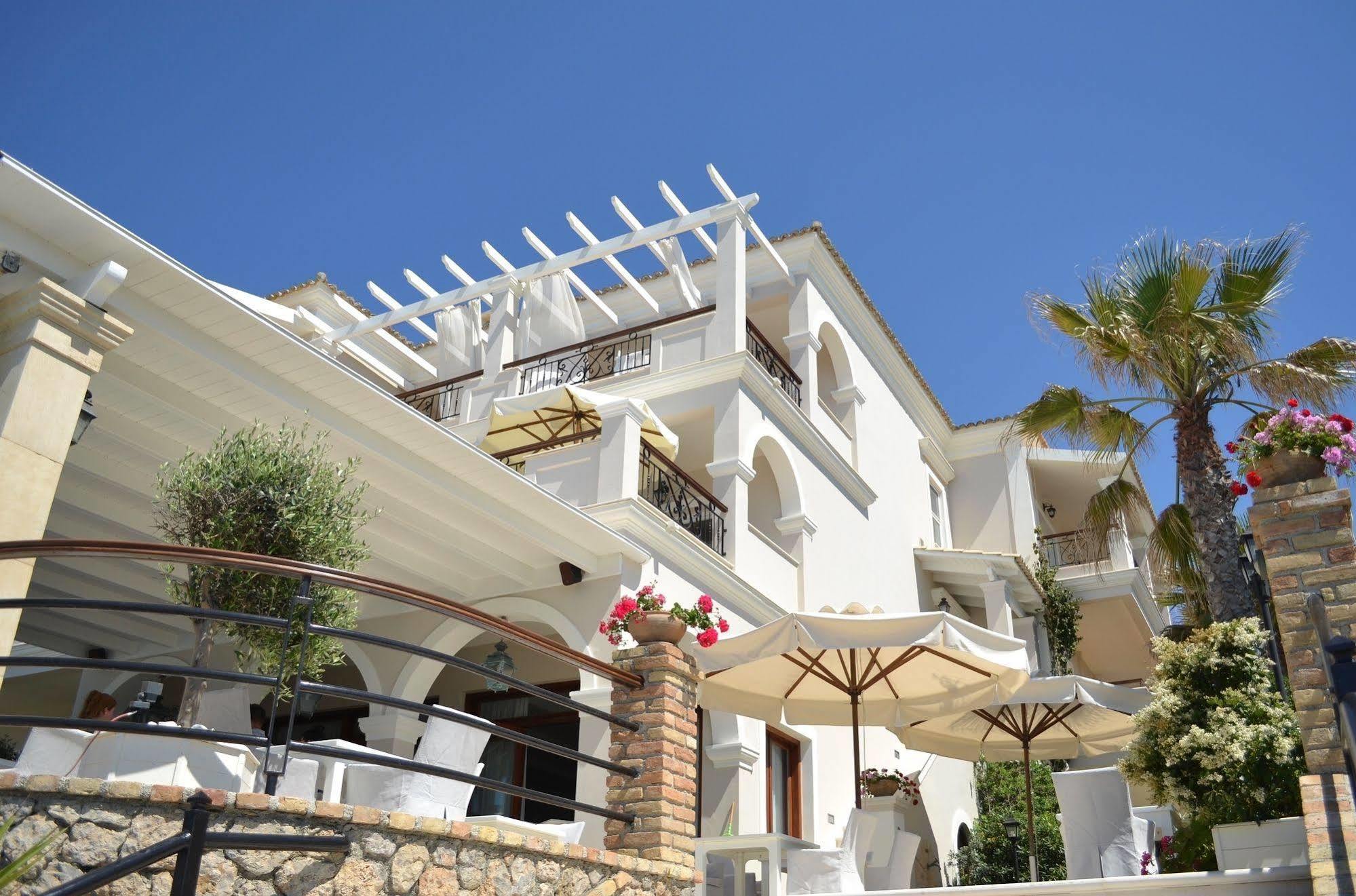 Delfino Blu Wellness Boutique Hotel