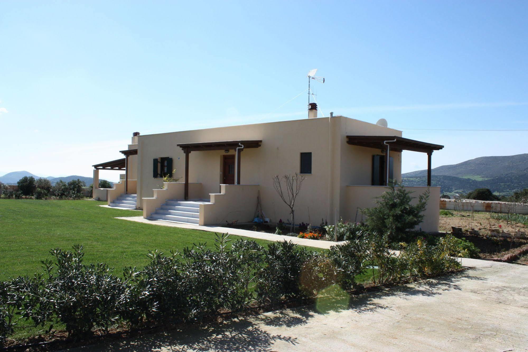 Naxos Apartment Sangri