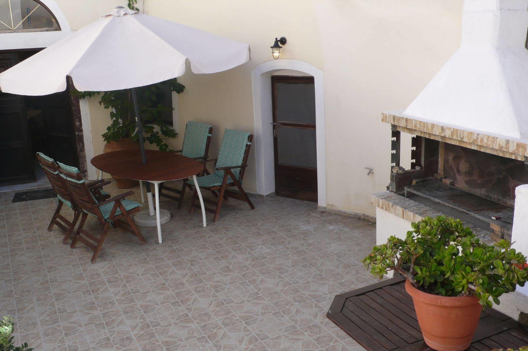 Iridanos Cave House Holiday home