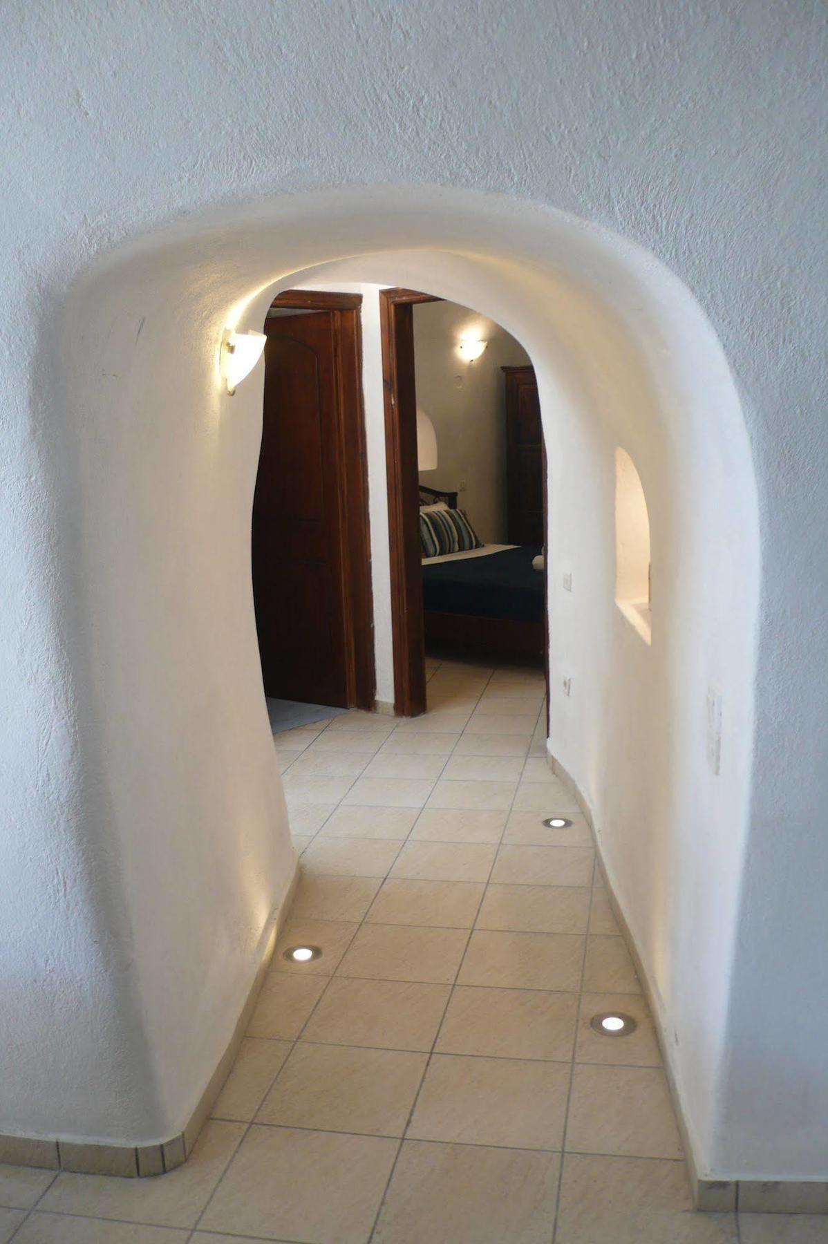 Holiday home Iridanos Cave House *