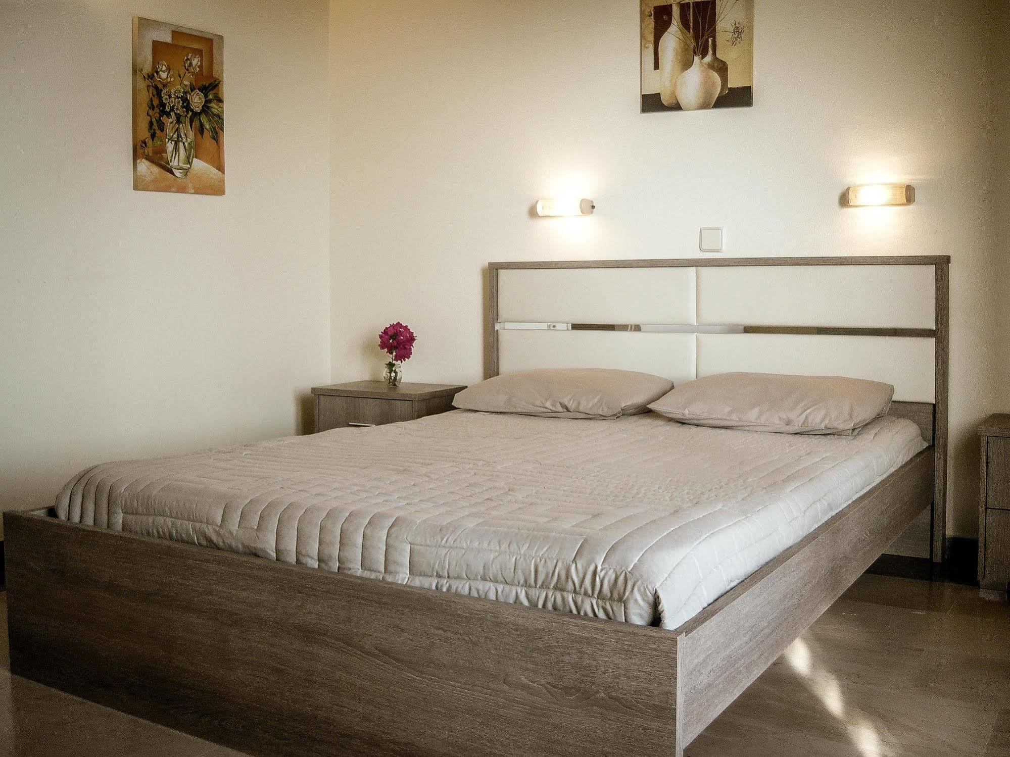 Nissaki Bay Hotel Katavolos