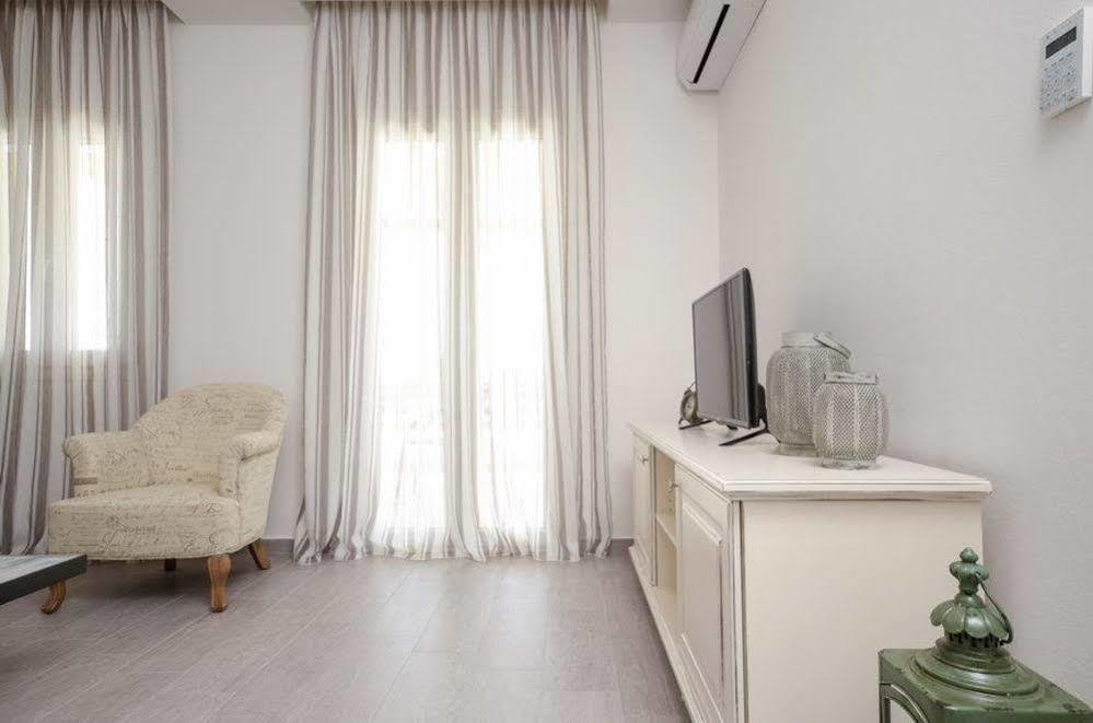 Sea & Olives Villa *