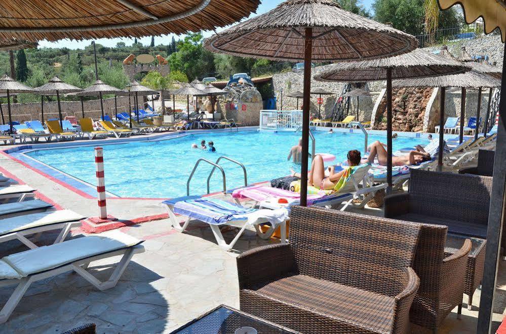 Mavrikos 3* Planos (Zakynthos)