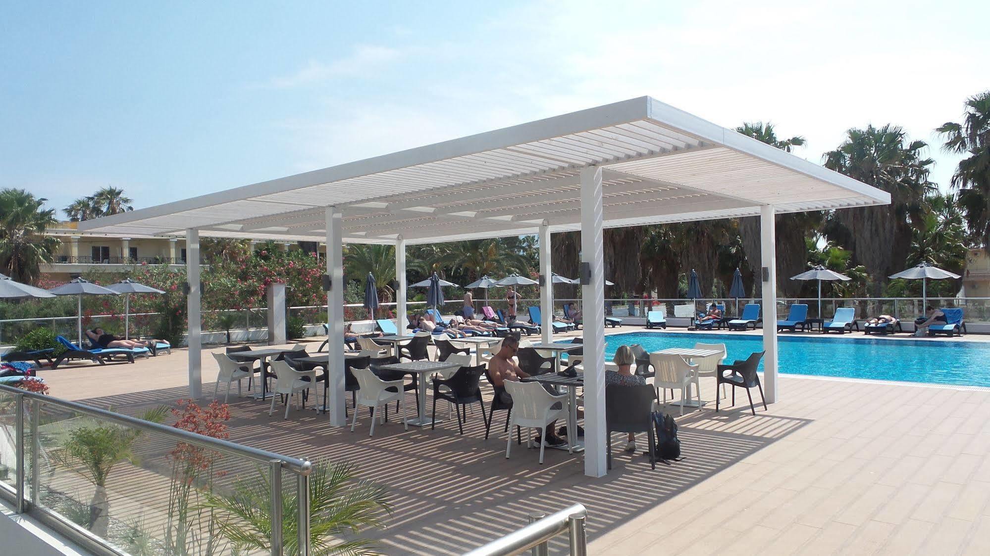 Cosmopolitan Hotel