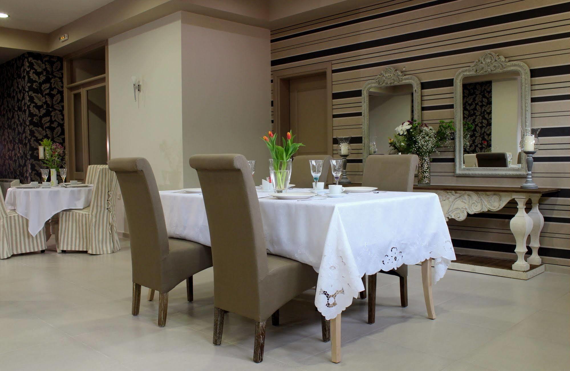 Nefeles Luxury Residences & Lounge 3*