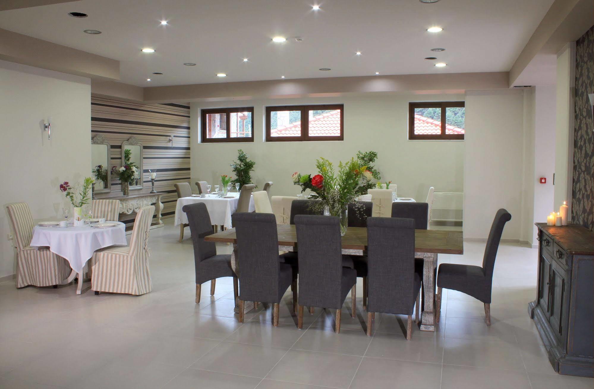 Hotel Nefeles Luxury Residences & Lounge Kardaras
