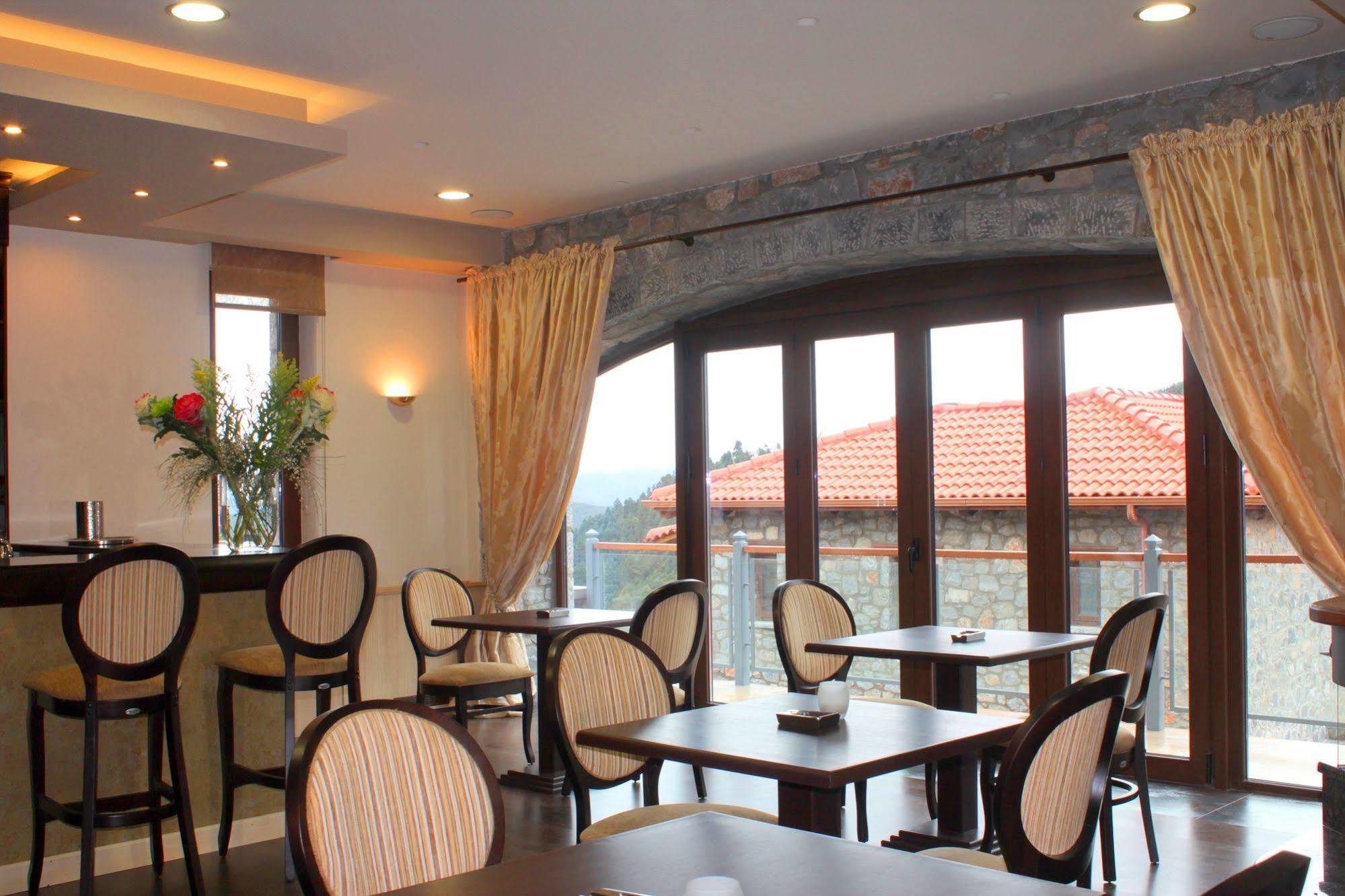 Nefeles Luxury Residences & Lounge Hotel 3*
