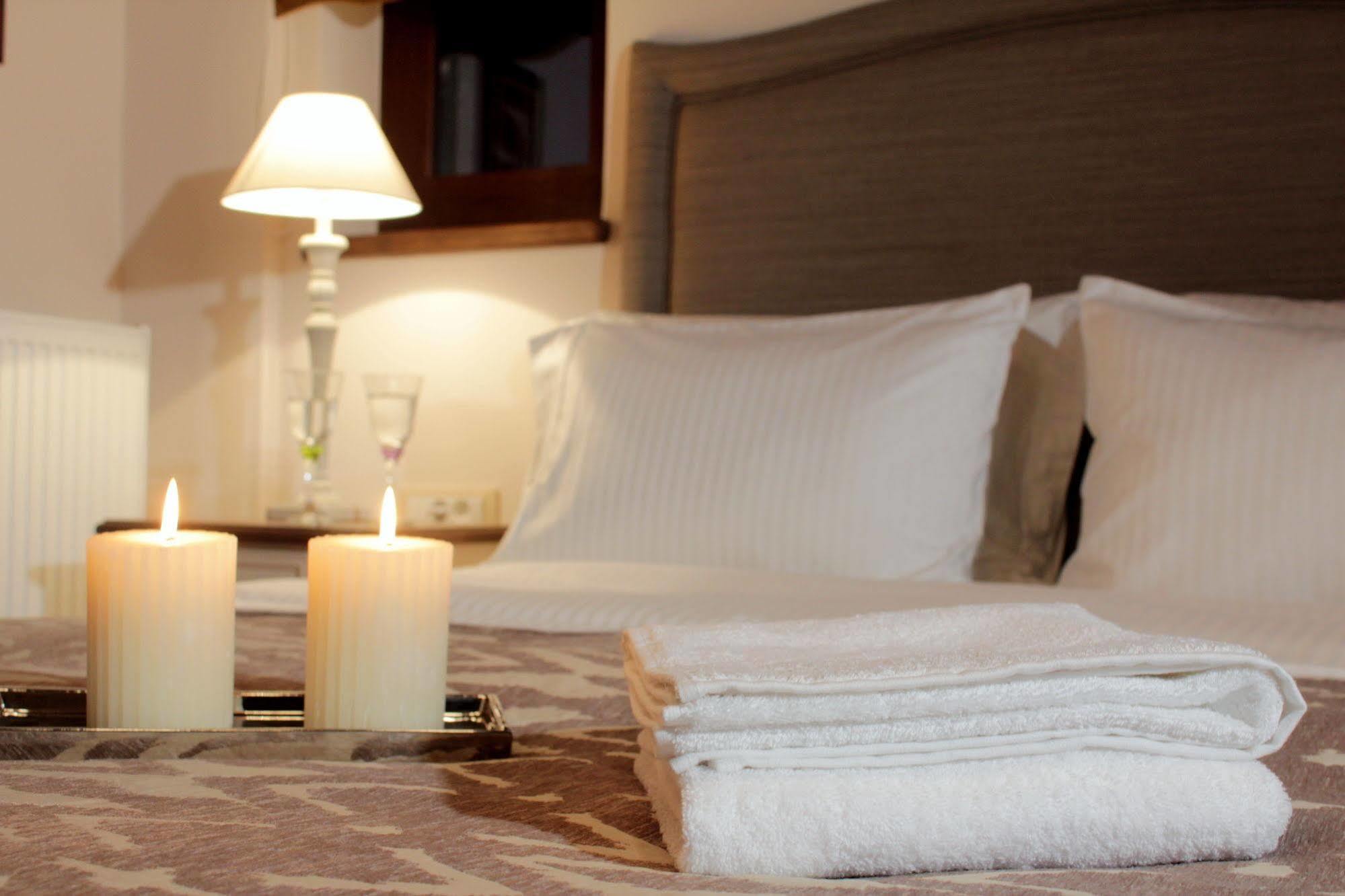 Nefeles Luxury Residences & Lounge Hotel Kardaras