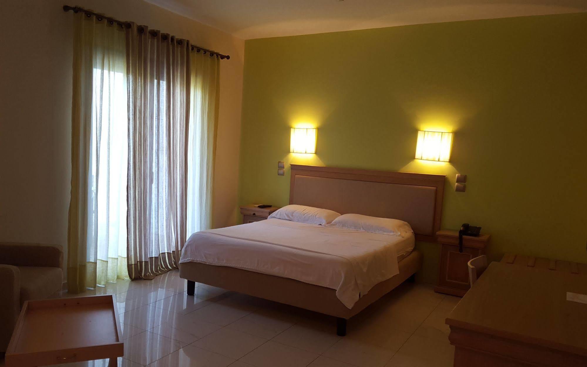 Sea Sight Boutique Hotel 3*