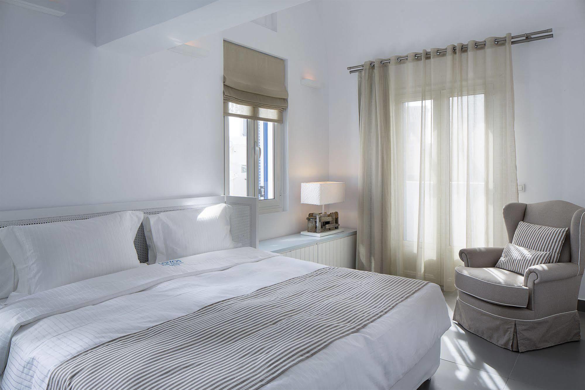 Loizos Stylish Residences Hotel 3*